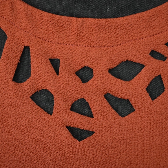 Loose Fit Crop Top with Cut Outs - Picture 2 of 4